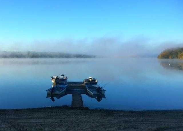 Dawn view of the dock with boats